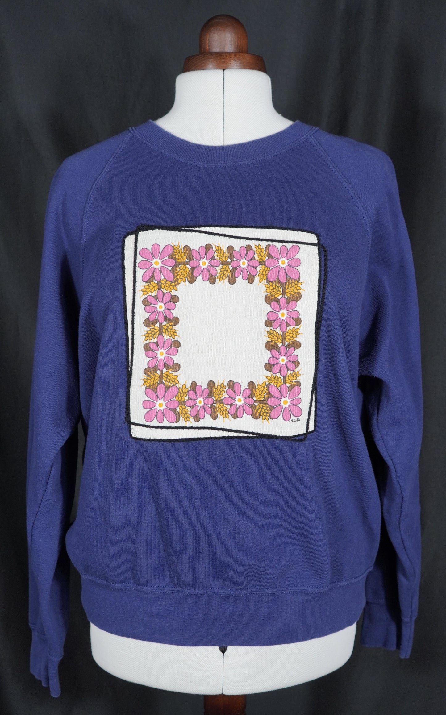 Reworked Crew Neck Sweatshirt - Flower Power
