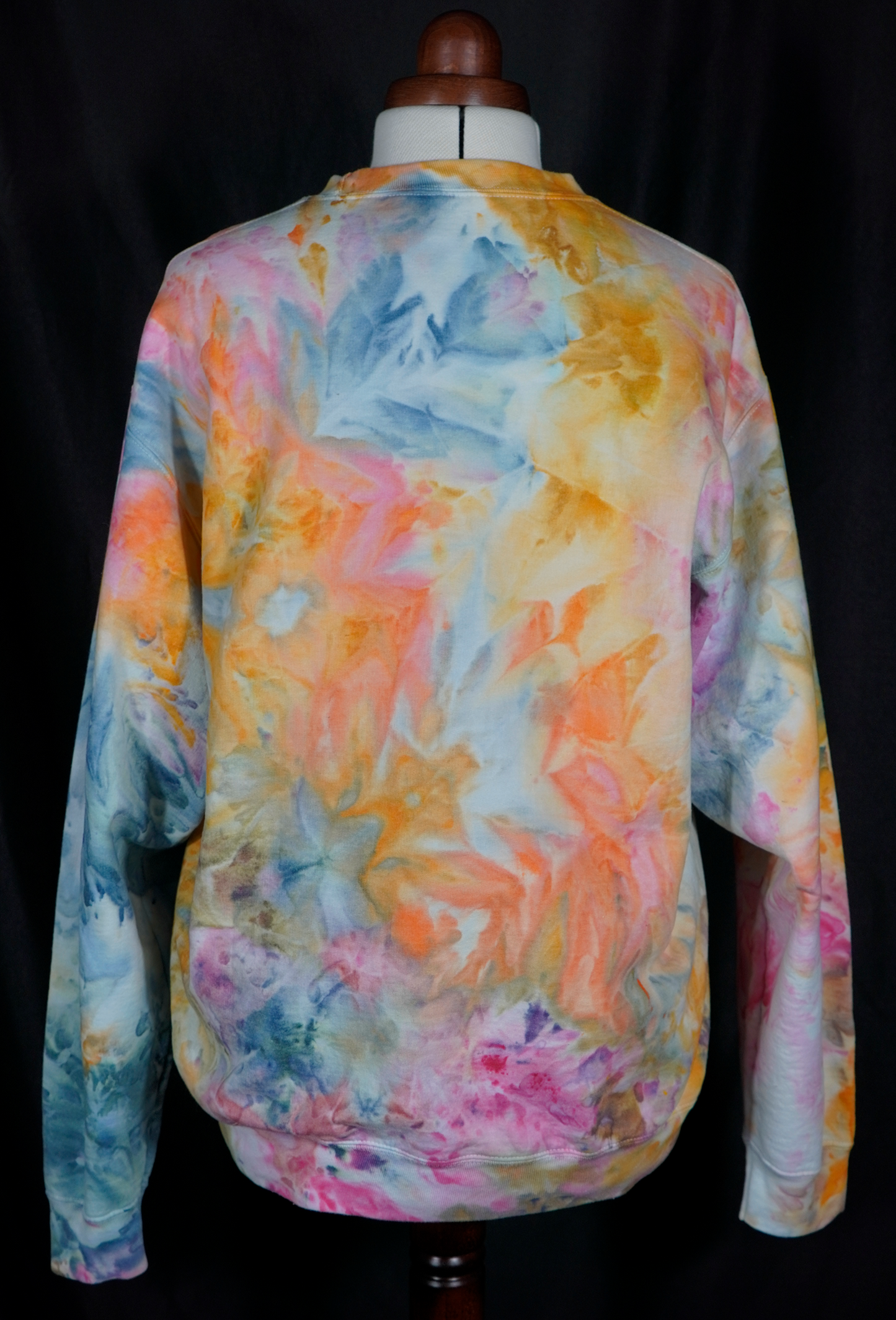 Crew Neck Sweatshirt - Flutterby