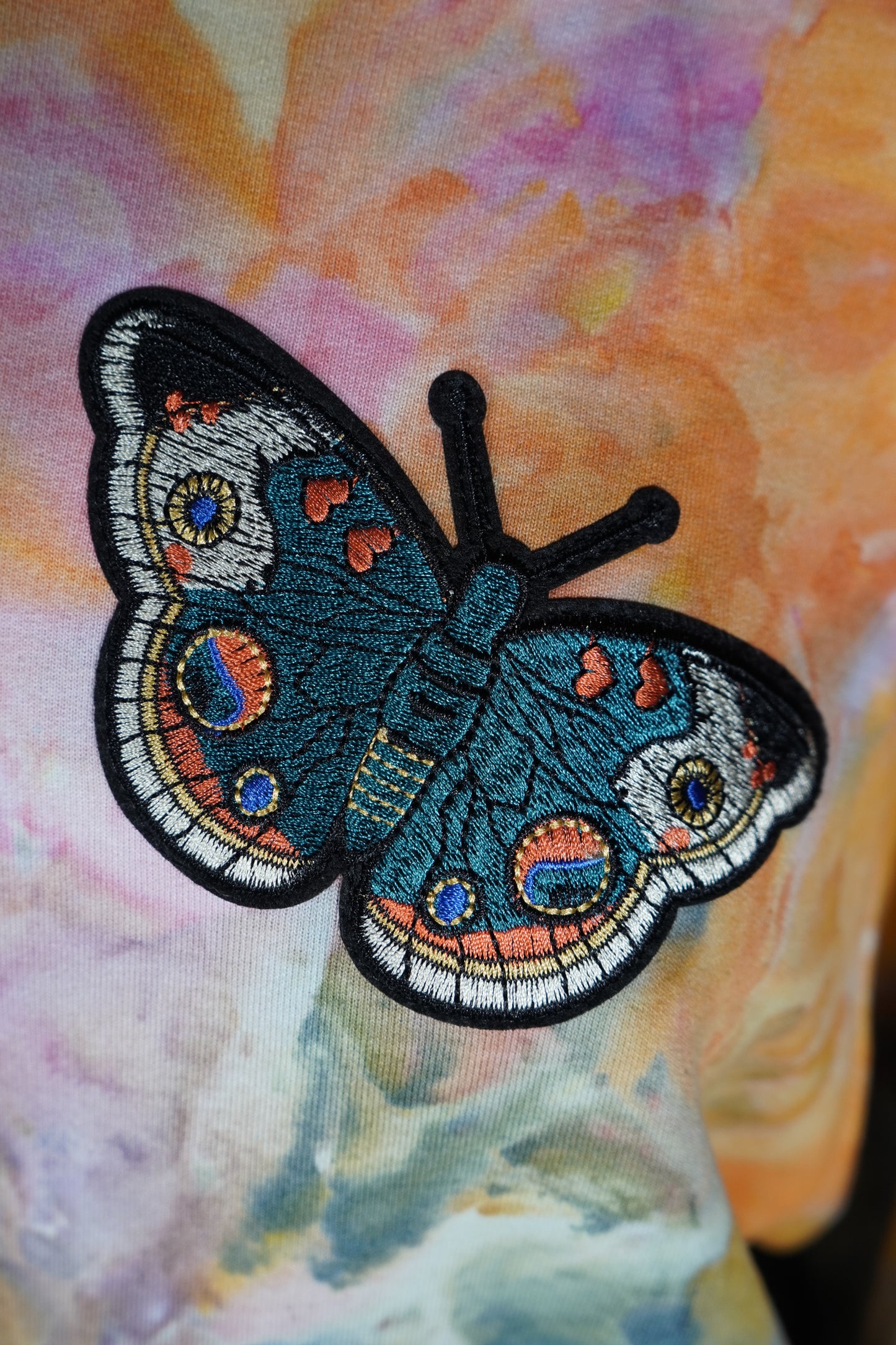 Crew Neck Sweatshirt - Flutterby