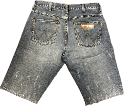 Lip Jorts